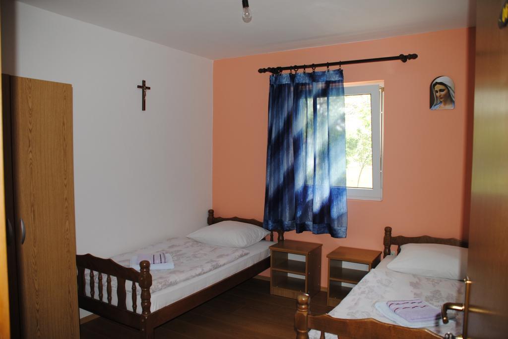 Casa Del Pellegrino M&A - Ostojici Hotel Međugorje Buitenkant foto