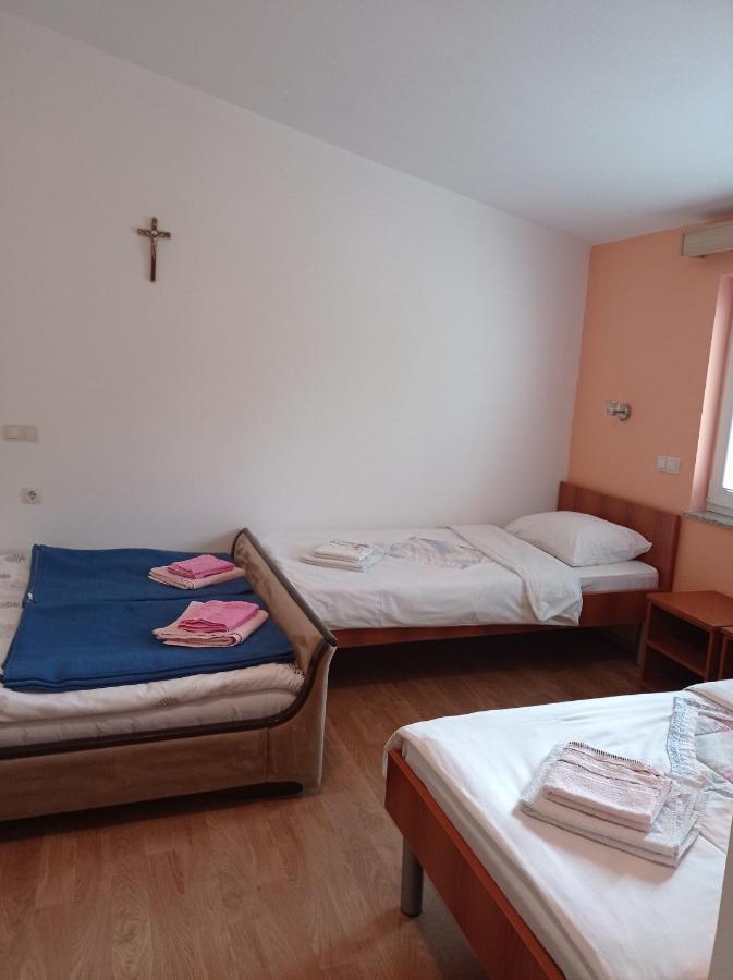 Casa Del Pellegrino M&A - Ostojici Hotel Međugorje Buitenkant foto