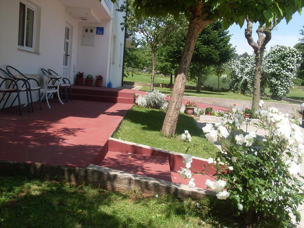 Casa Del Pellegrino M&A - Ostojici Hotel Međugorje Buitenkant foto